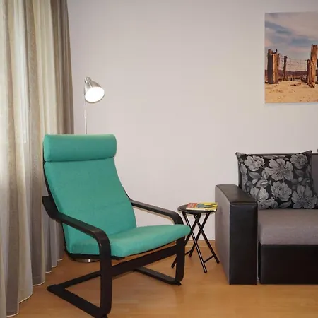 Apartment Spacious 2bdr - Free Parking - Walk Everywhere - 300 Mbps Wifi